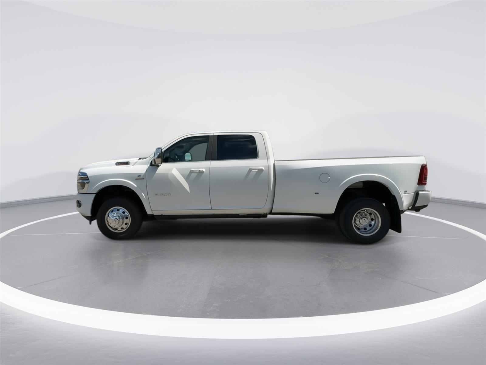2026 Ram 3500 Limited Longhorn photo 5