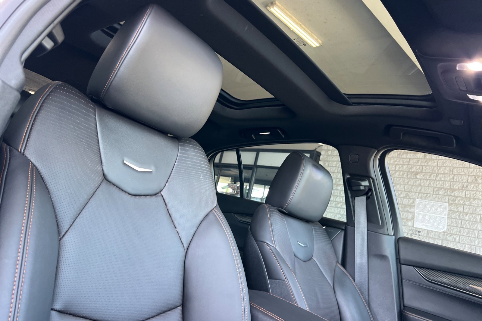 2025 Cadillac CT5 V photo 15
