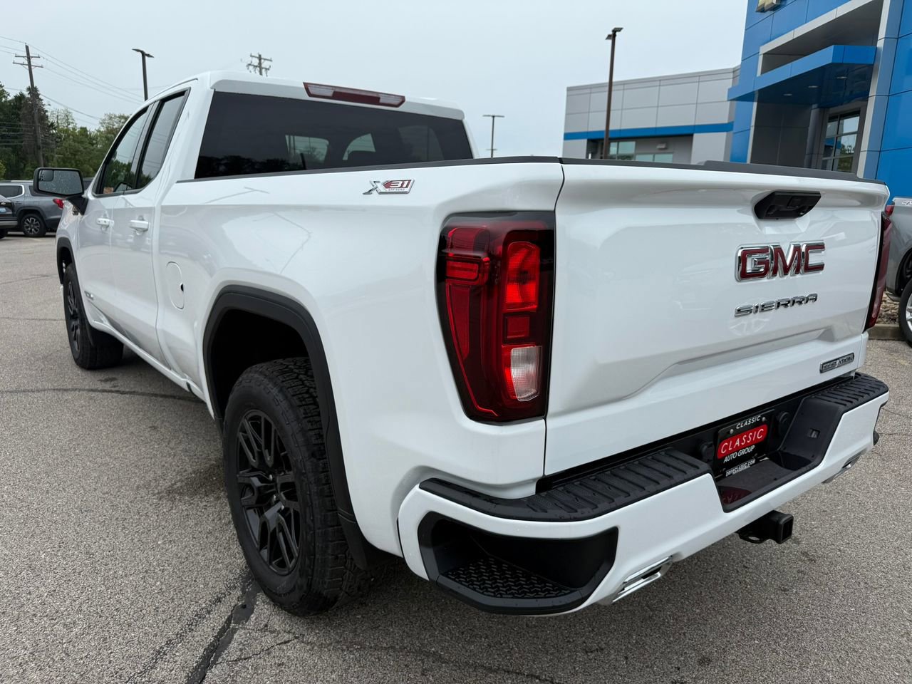 2025 Gmc Sierra 1500 Elevation photo 2
