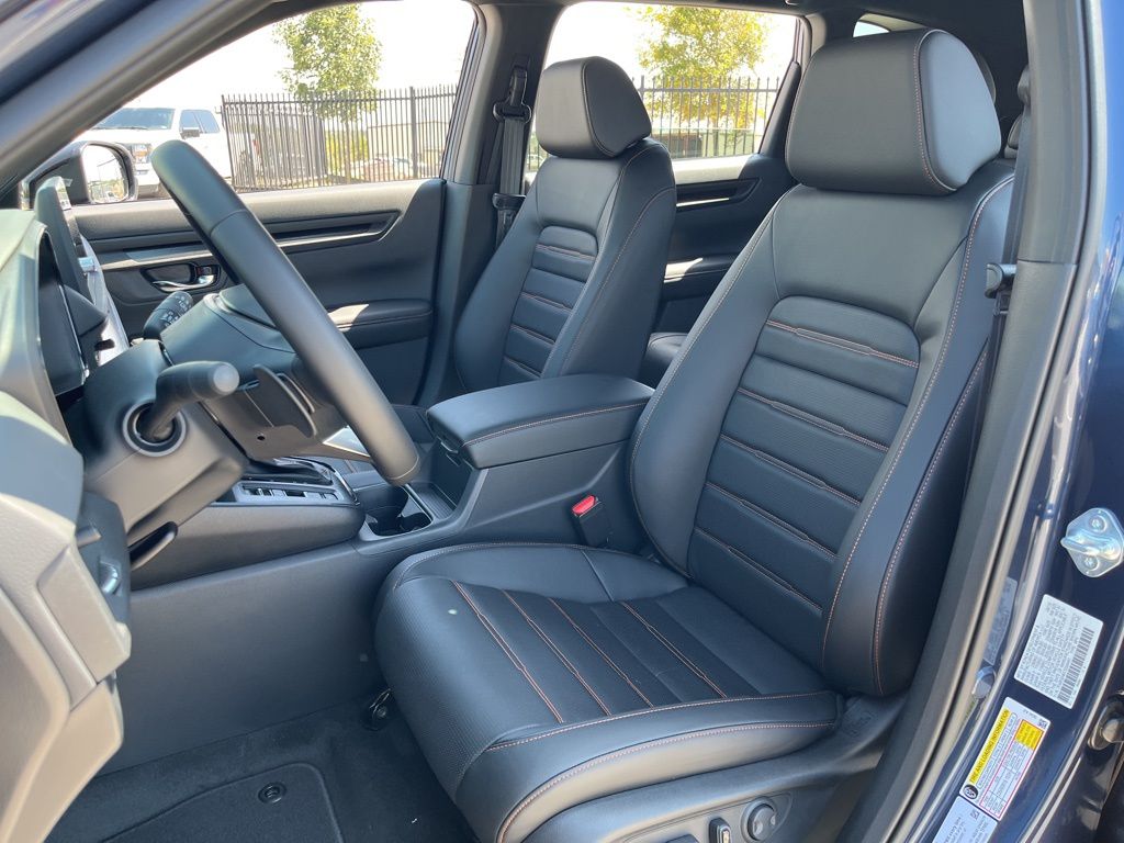 2026 Honda CR-V Hybrid Sport-L photo 6