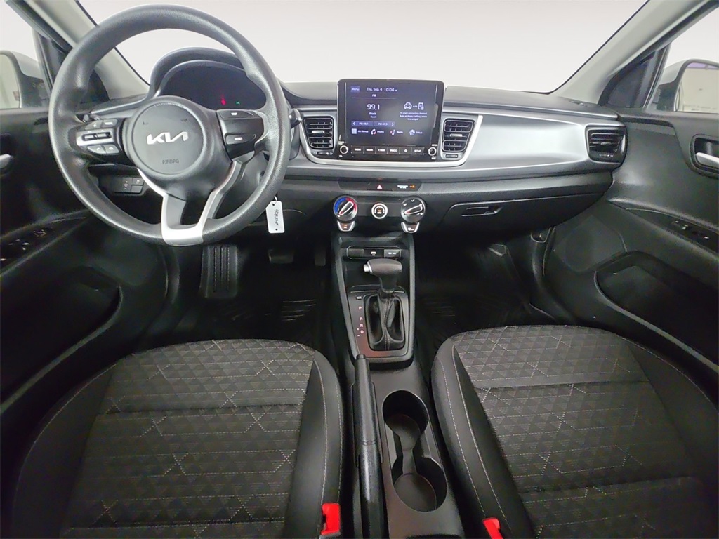 2023 Kia Rio LX photo 9