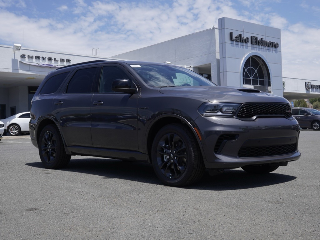 2025 Dodge Durango R/T Blacktop photo 2