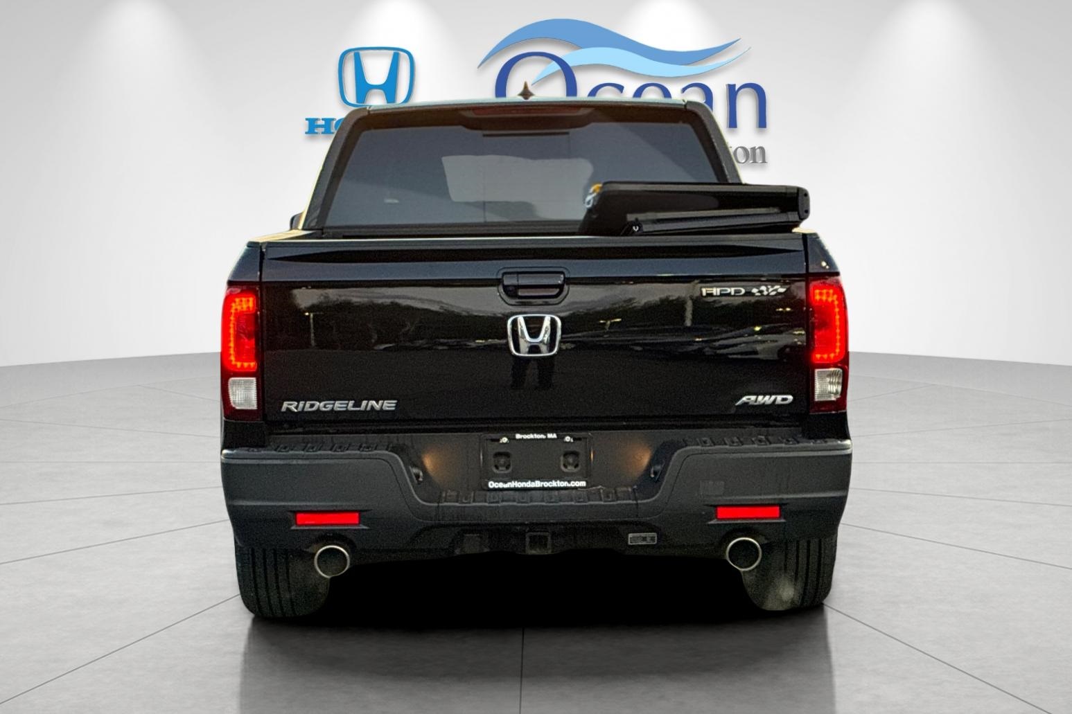 2023 Honda Ridgeline RTL photo 3