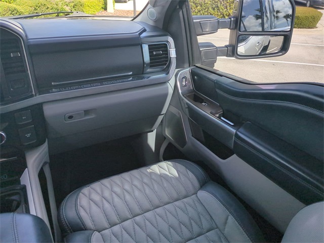 2024 Ford F-450 Limited photo 17