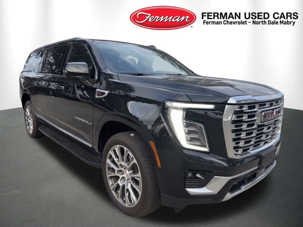 2025 GMC Yukon XL Denali's photo