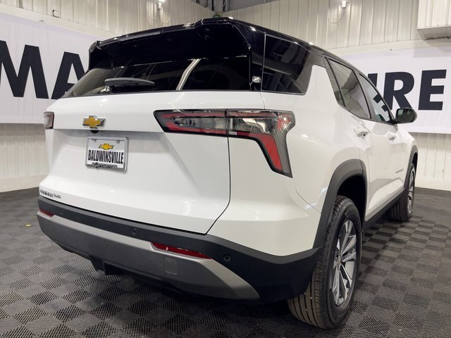 2026 Chevrolet Equinox LT photo 4