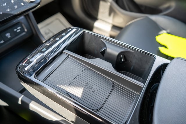 2025 Hyundai Tucson Hybrid Limited photo 31