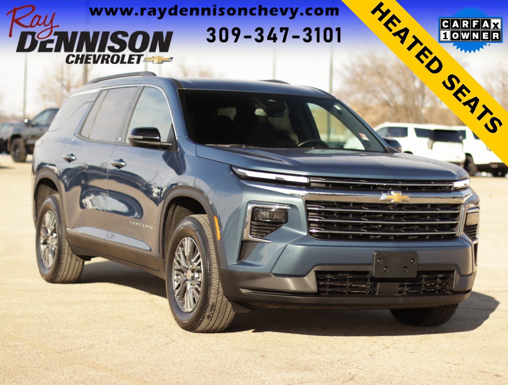 2025 Chevrolet Traverse LT's photo