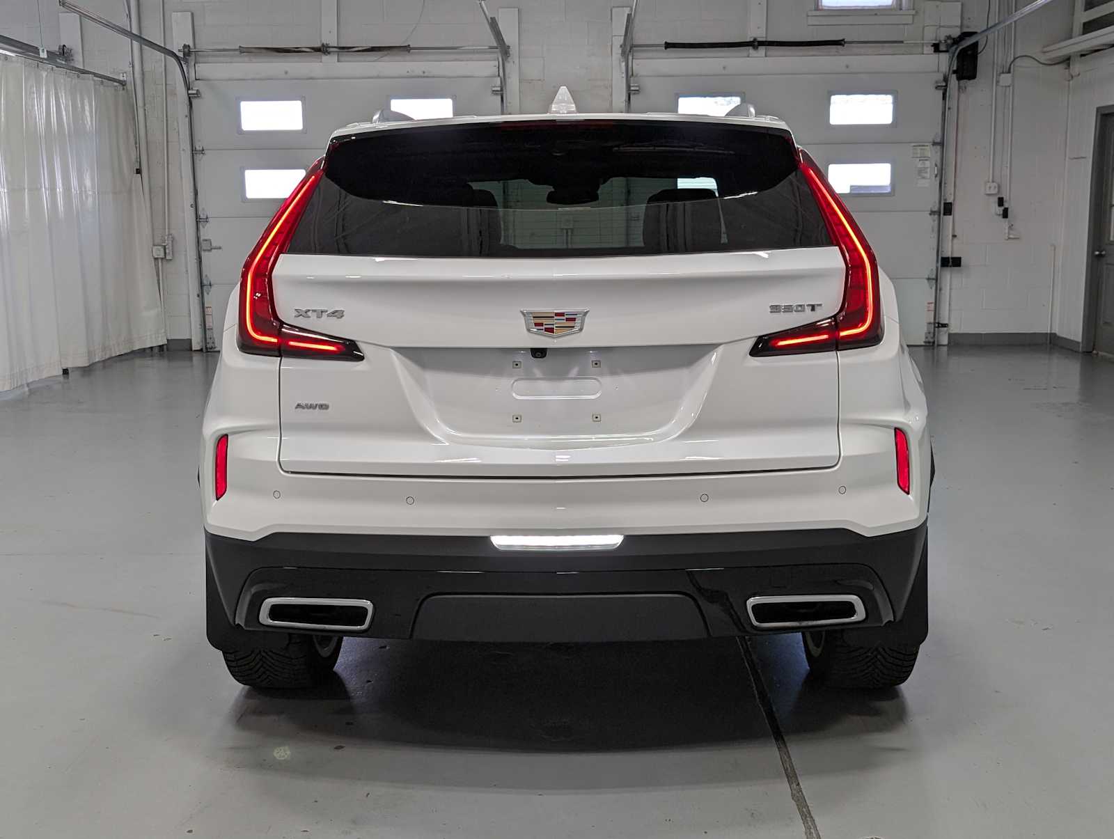 2024 Cadillac XT4 Premium Luxury photo 8