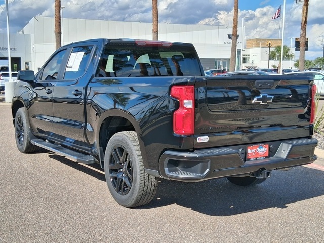 2024 Chevrolet Silverado 1500 RST photo 4