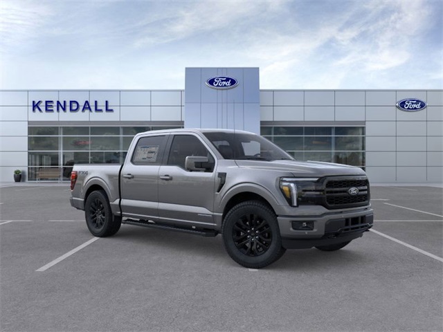 2025 Ford F-150 Lariat photo 3