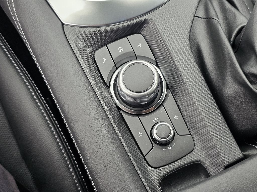 2025 Mazda MX-5 Miata Miata Grand Touring photo 25