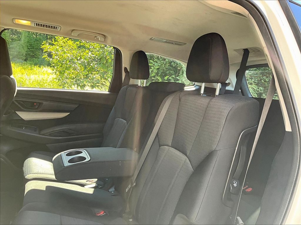 2022 Subaru Ascent Base photo 23