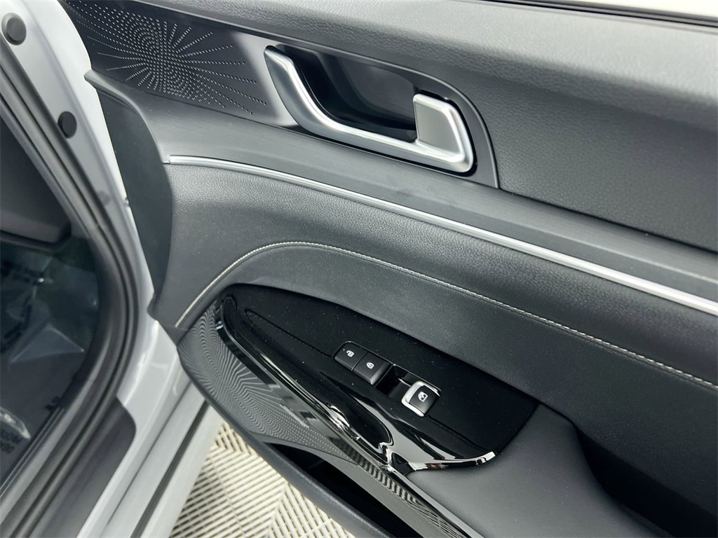 2026 Kia K5 GT-Line photo 30
