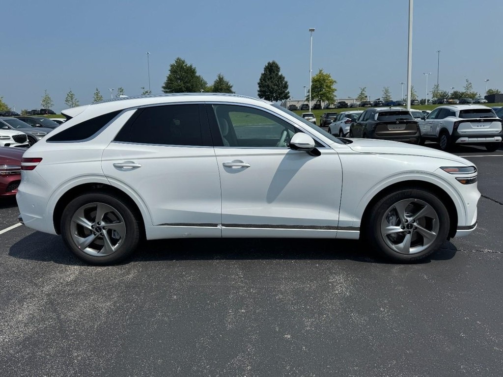 2026 Genesis GV70 2.5T Advanced photo 2
