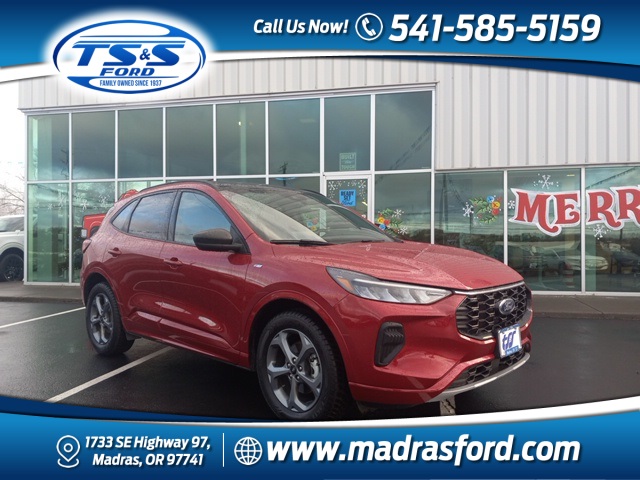 2023 Ford Escape ST-Line's photo