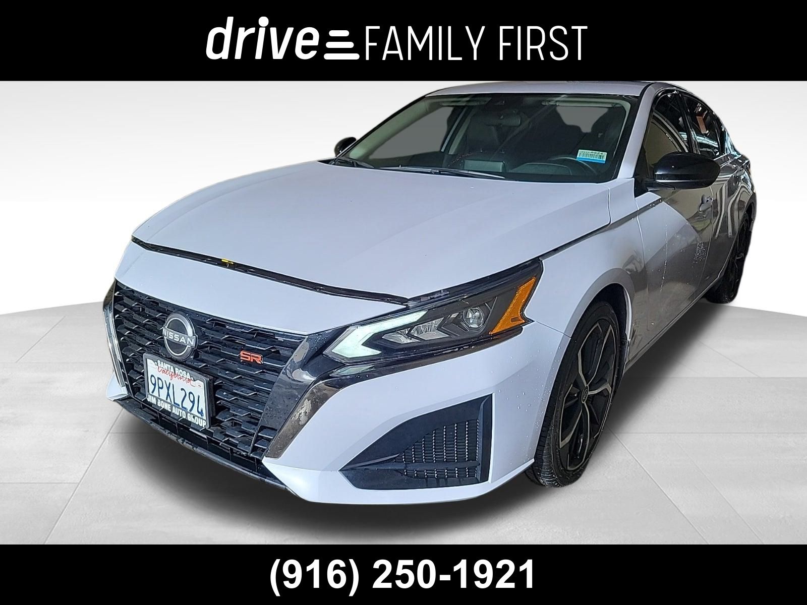 2025 Nissan Altima SR's photo