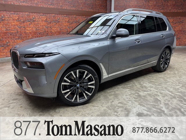 2026 BMW X7 40i's photo