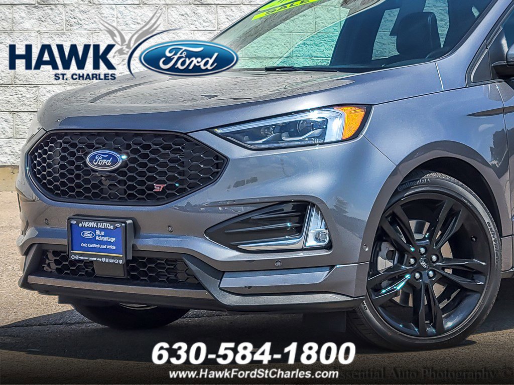 2022 Ford Edge ST photo 2
