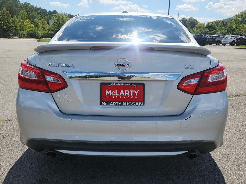 2016 Nissan Altima 2.5 SL photo 3