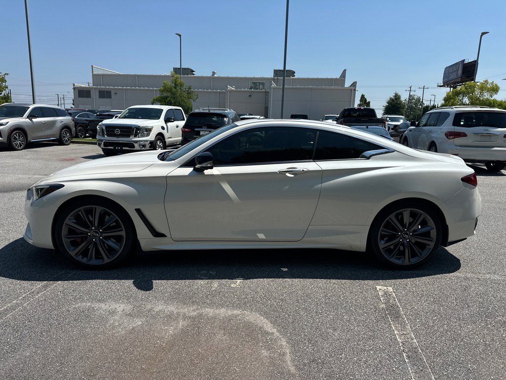 2022 Infiniti Q60 Red Sport 400 photo 6