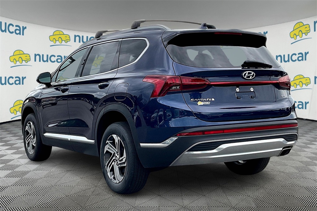 2022 Hyundai Santa Fe SEL photo 2