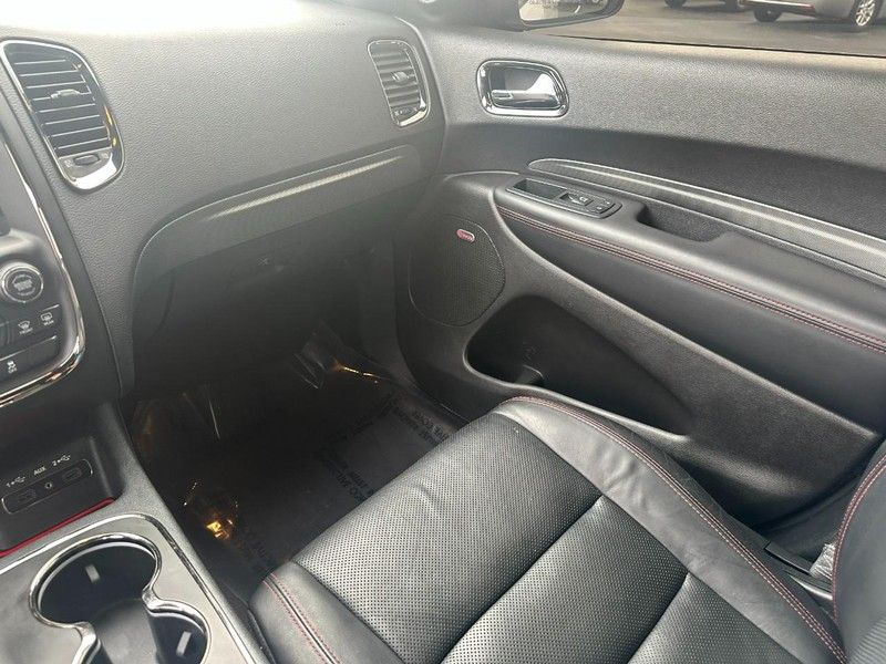 2018 Dodge Durango R/T photo 16