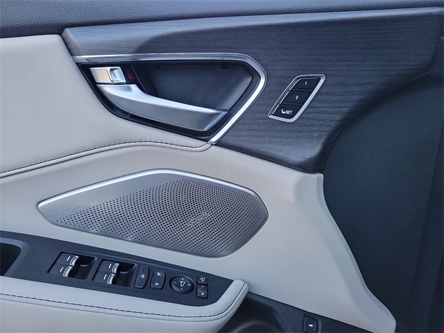 2025 Acura RDX Advance photo 15