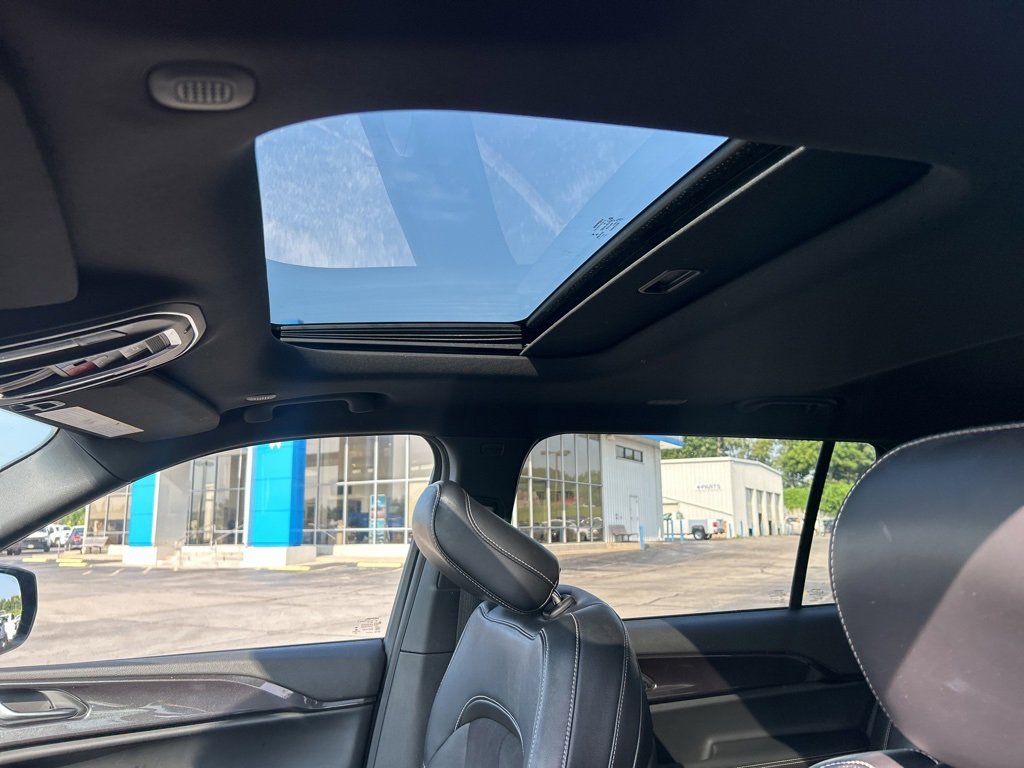 2022 Jeep Grand Cherokee Altitude photo 11