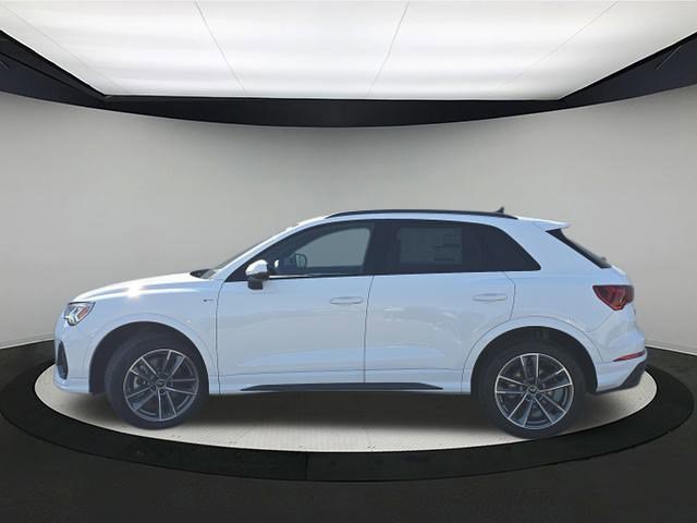 2025 Audi Q3 S line Premium photo 3