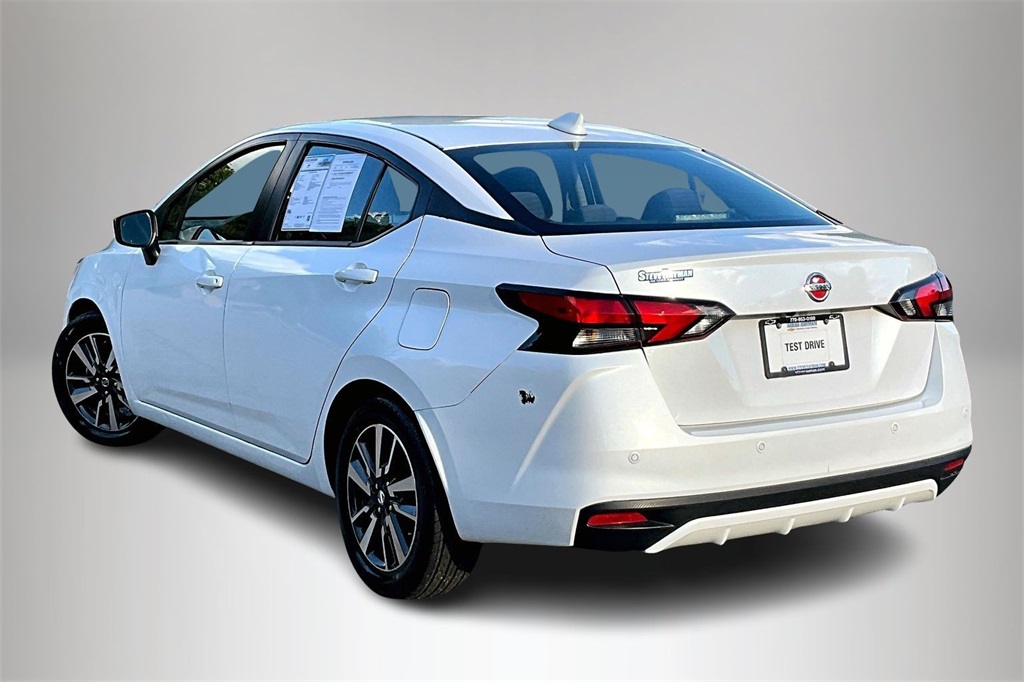 2022 Nissan Versa 1.6 SV photo 4