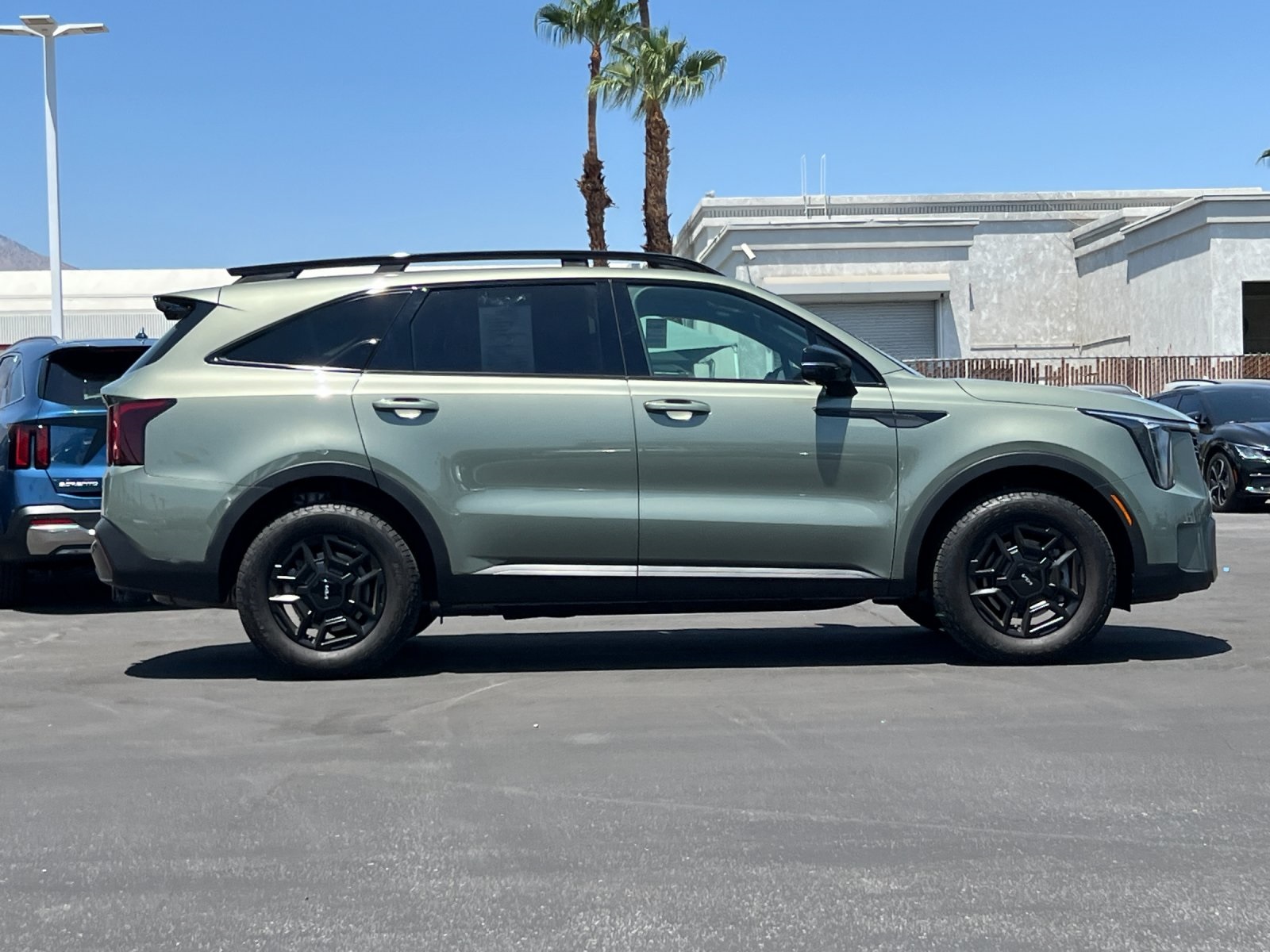 2024 Kia Sorento X-Pro SX Prestige photo 2