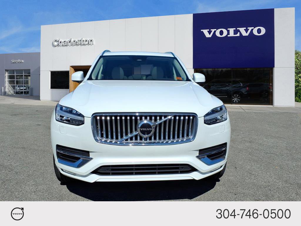 2024 Volvo XC90 Plus photo 7