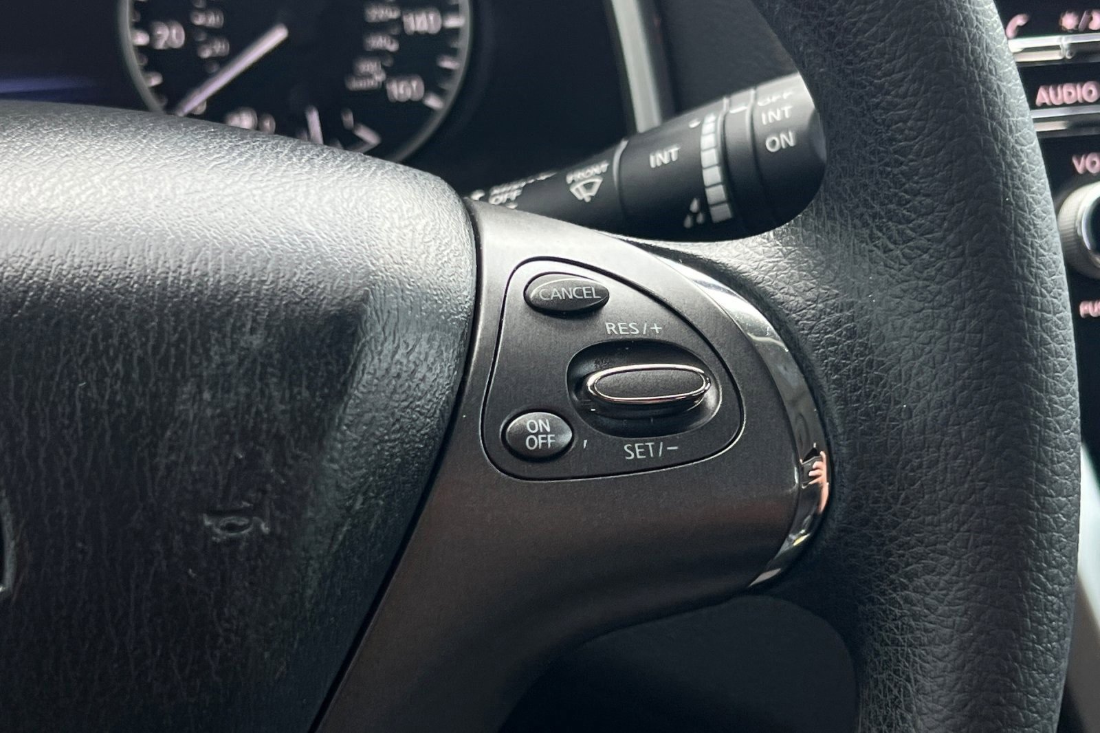 2020 Nissan Murano S photo 28