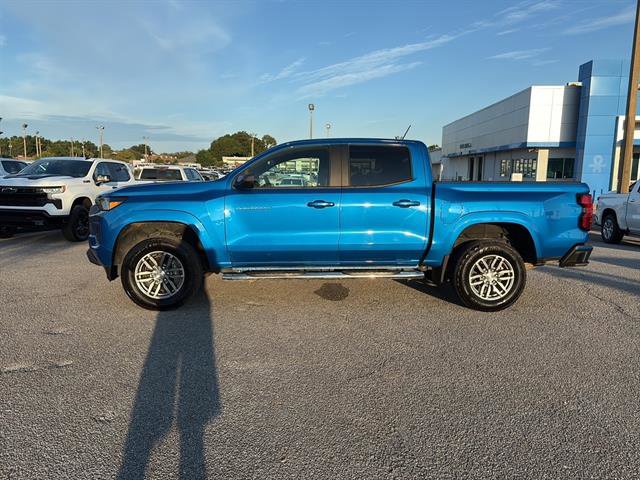 2023 Chevrolet Colorado LT photo 4