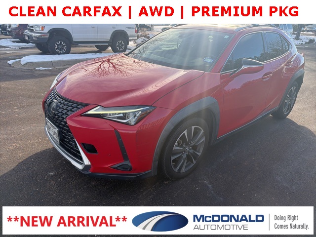 2020 Lexus UX 200's photo