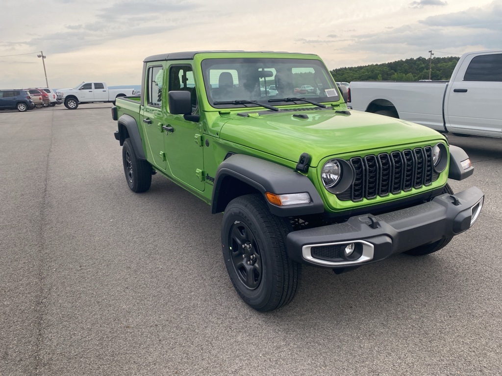 2025 Jeep Gladiator Sport photo 3