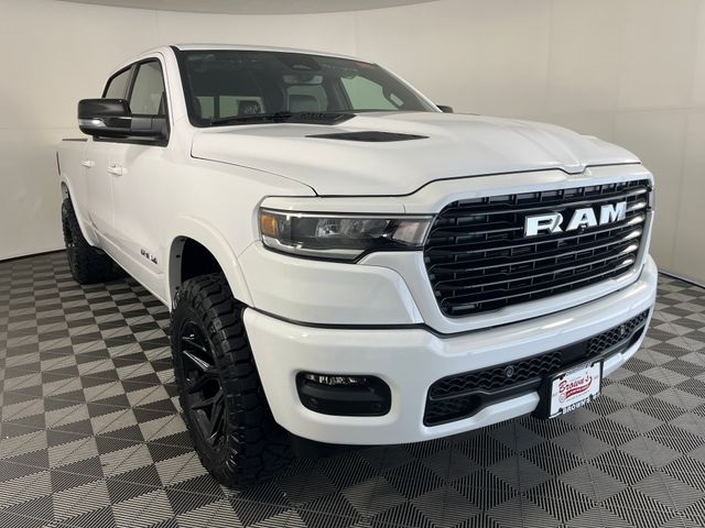 2025 Ram 1500 Laramie photo 4