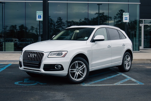 2015 Audi Q5 Premium Plus's photo