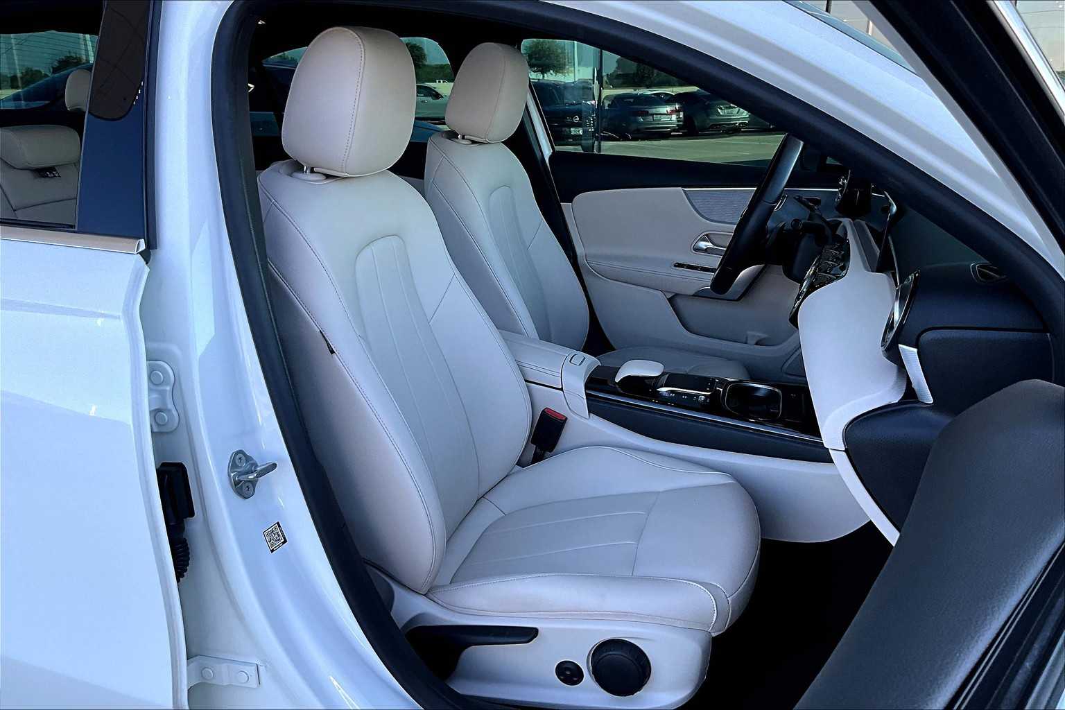 2022 Mercedes Benz A 220 photo 8