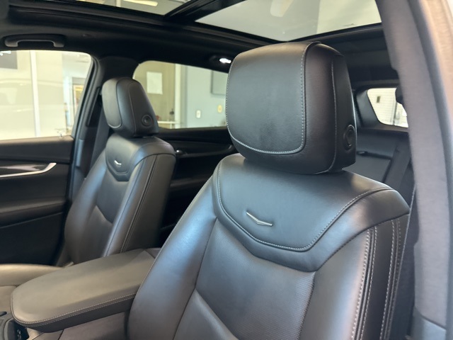 2023 Cadillac XT5 Sport photo 13