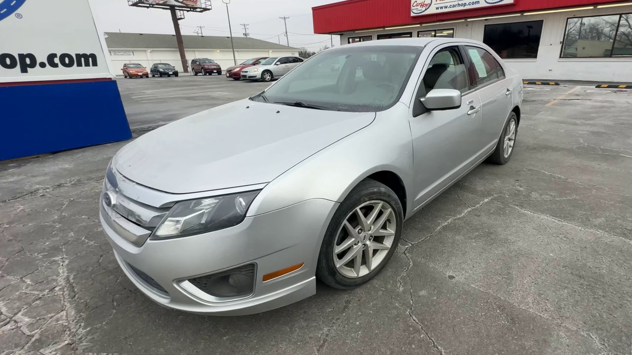 2012 Ford Fusion SEL photo 4