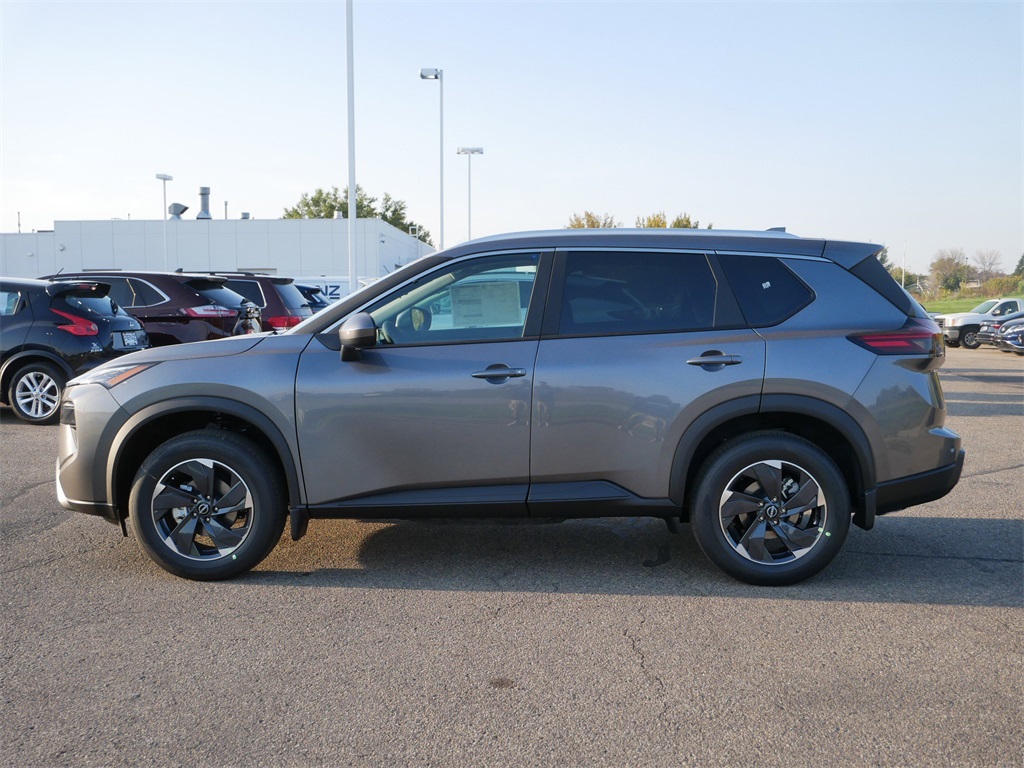 2026 Nissan Rogue SV AWD photo 3