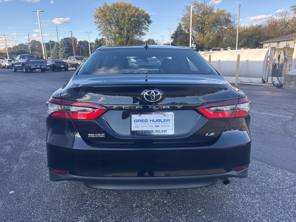 2023 Toyota Camry LE photo 4