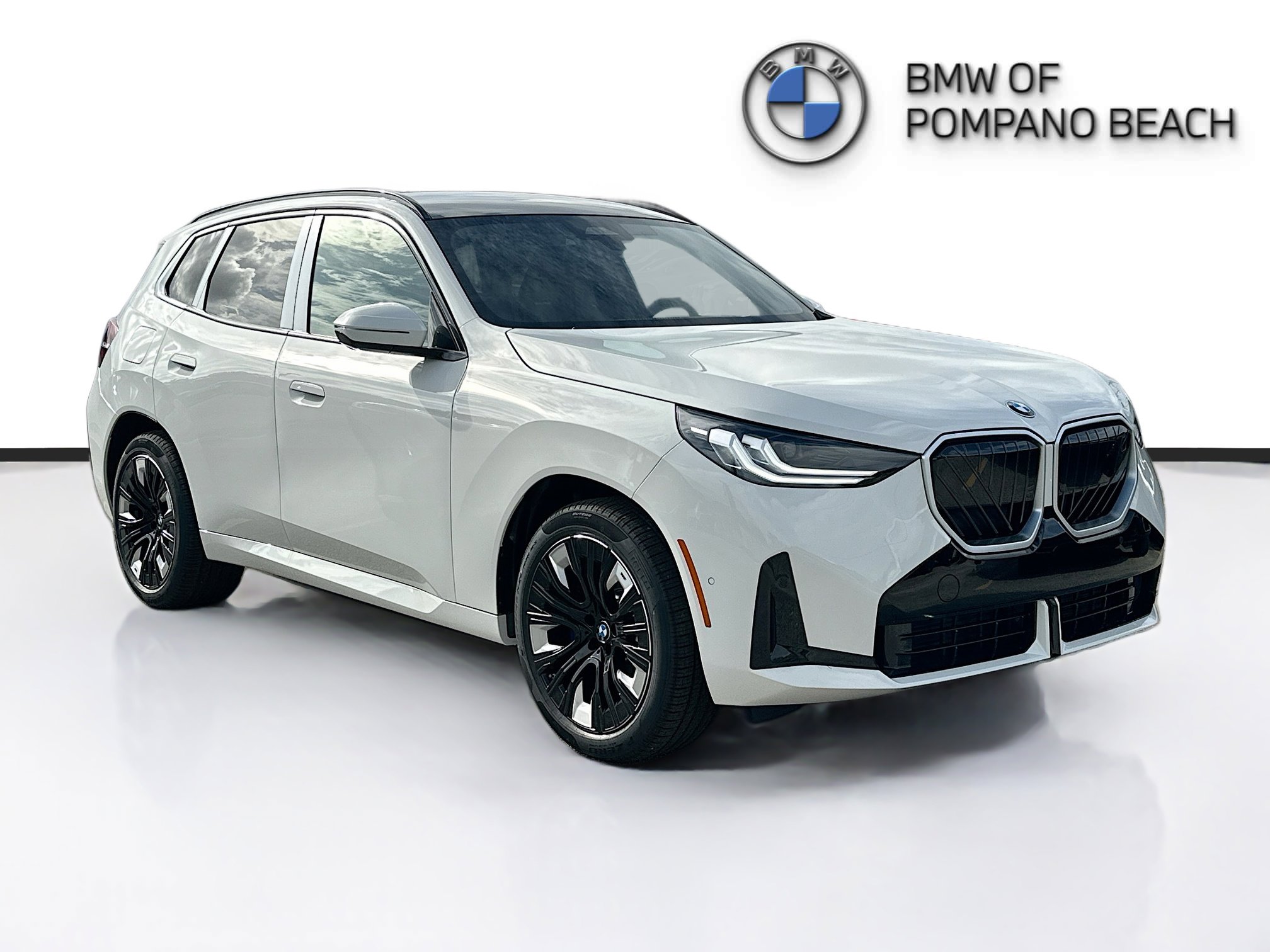 2026 BMW X3 30's photo