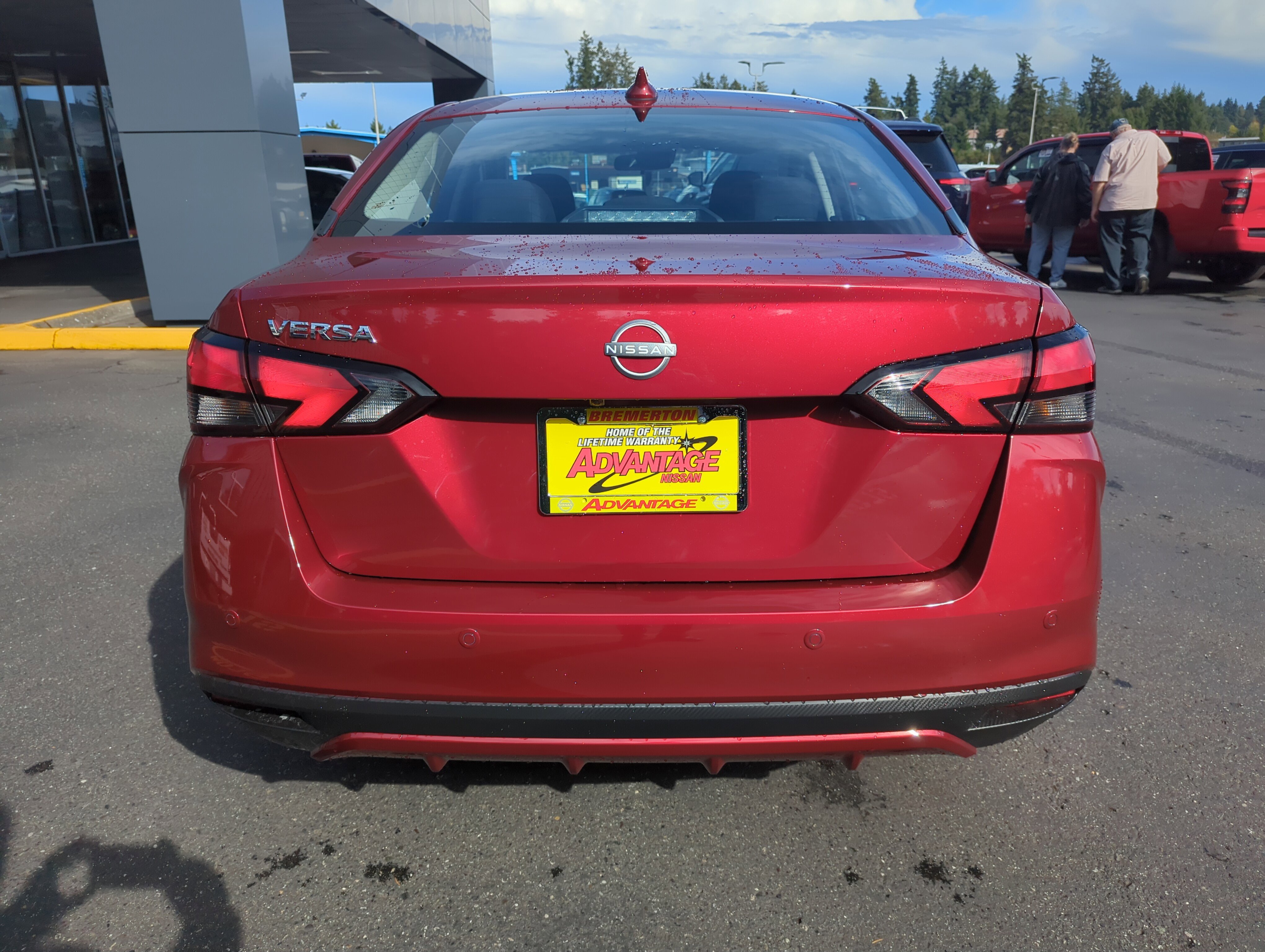 2025 Nissan Versa SV photo 2