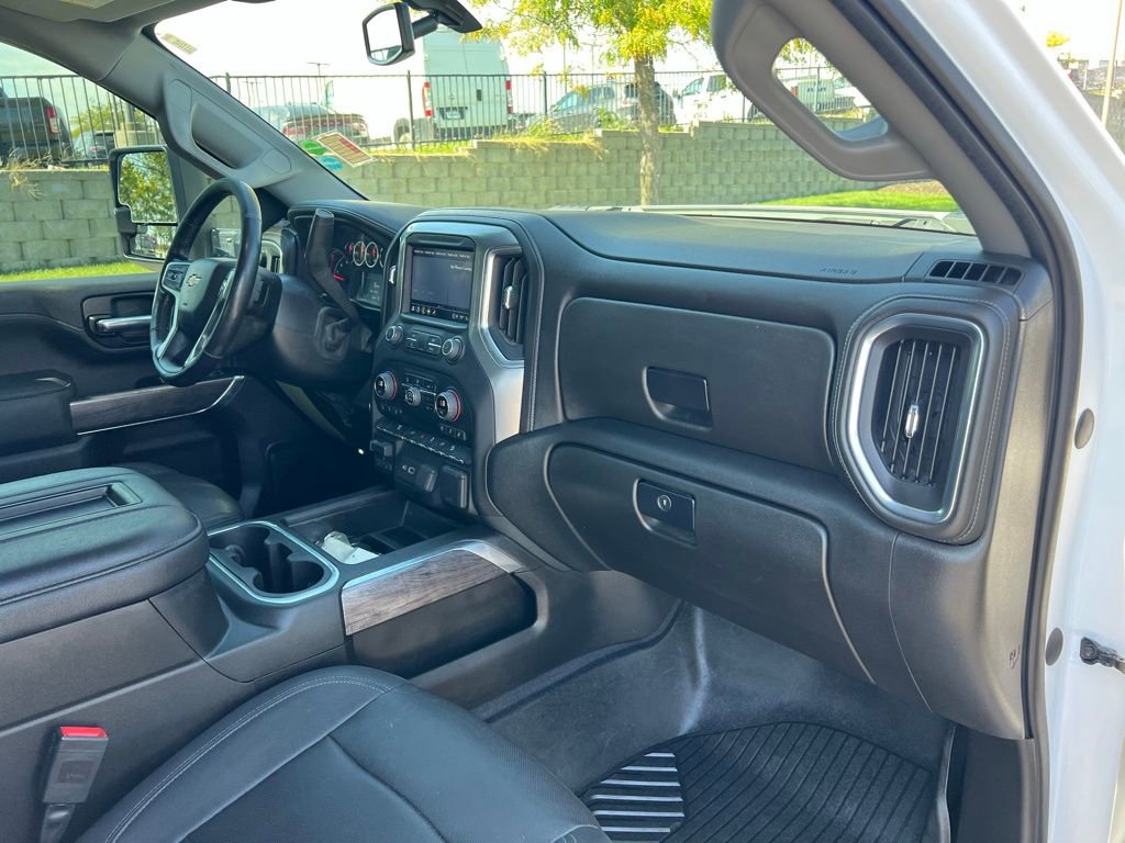 2022 Chevrolet Silverado 2500HD LTZ photo 29