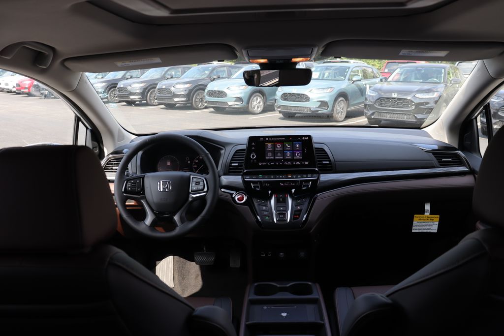2026 Honda Odyssey Elite photo 18