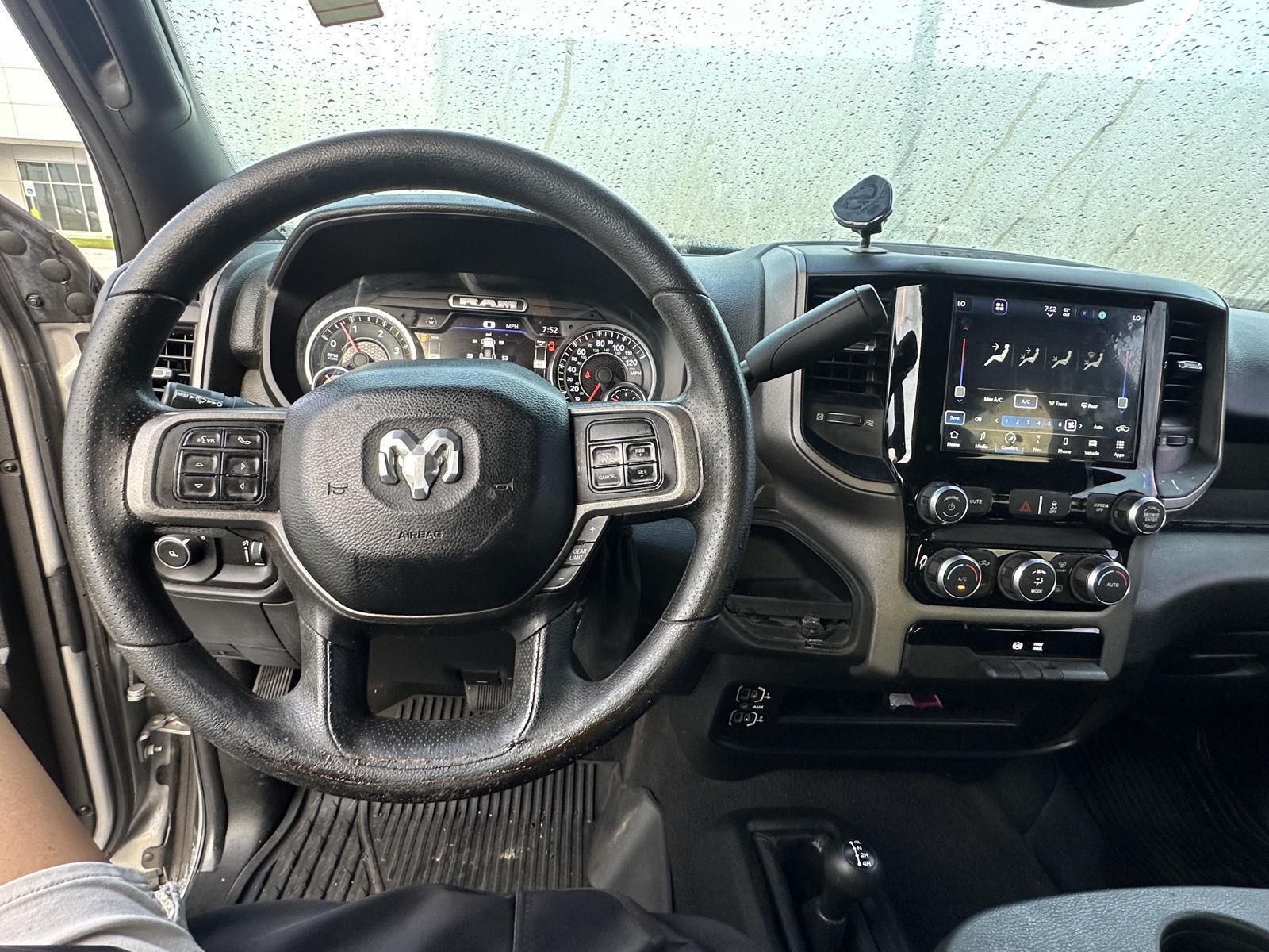 2022 Ram 2500 Tradesman photo 4