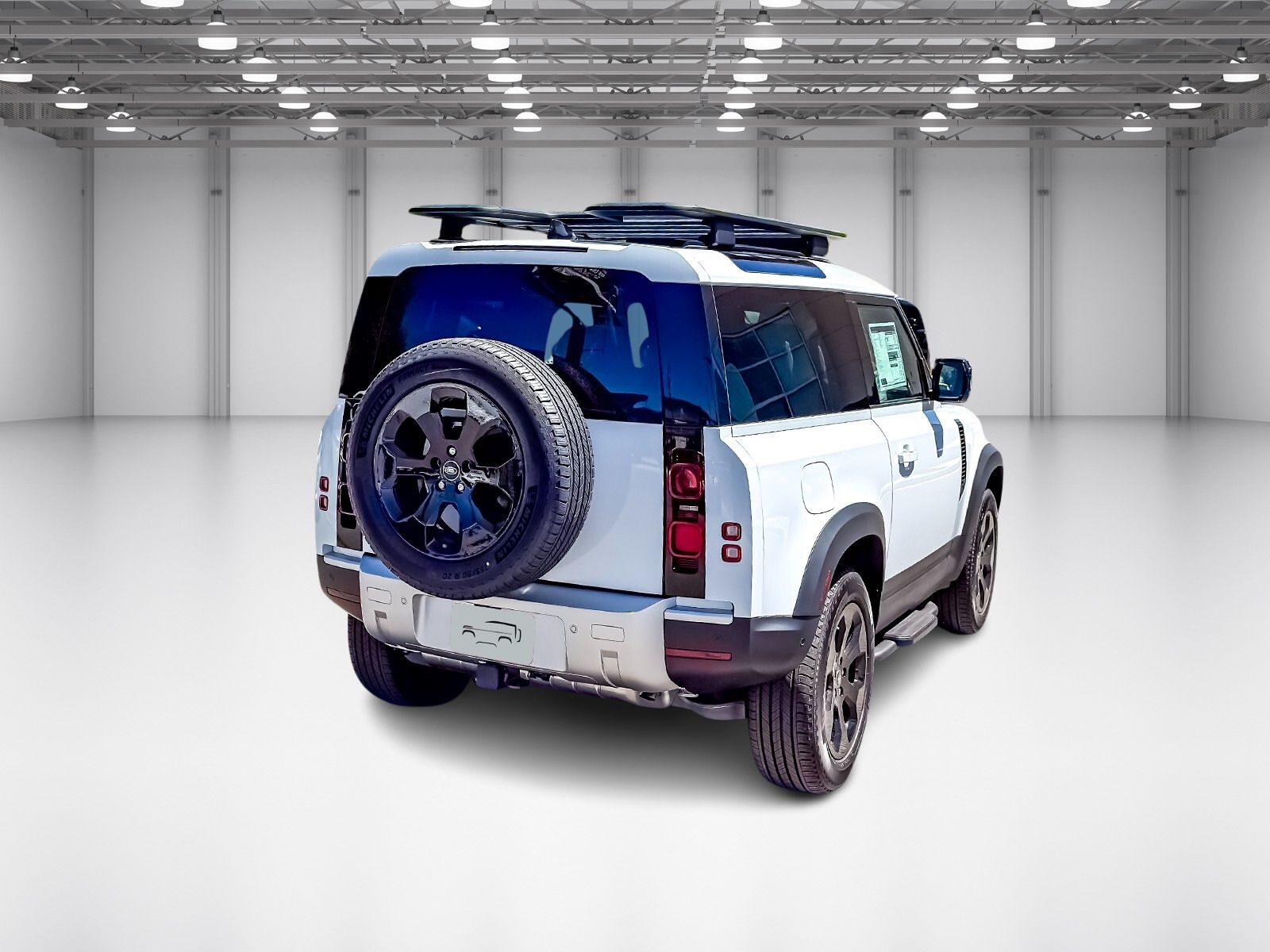 2025 Land Rover Defender 90 S photo 4